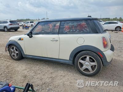 Drugie zdjęcie samochodu z przodu: 2008 MINI COOPER VIN:WMWMF33518TT59776 - miniatura
