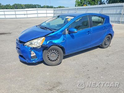 2014 TOYOTA PRIUS C ONE JTDKDTB37E1067900 - główne zdjęcie licytacji z USA - miniatura