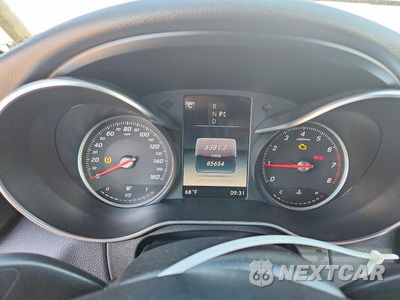 Zdjęcie 9 z 13 samochodu: 2018 MERCEDES-BENZ C 300 VIN:55SWF4JB1JU265270 - miniatura