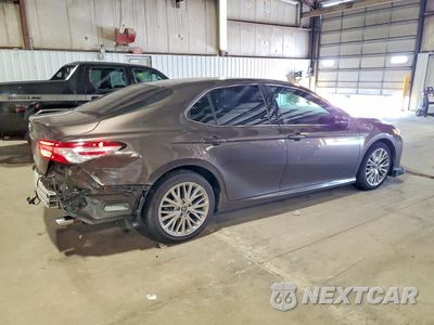Trzecie zdjęcie samochodu z tyłu: 2018 TOYOTA CAMRY XLE VIN:4T1B11HK7JU095826 - miniatura