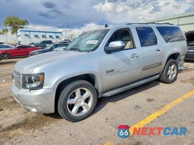 2010 CHEVROLET SUBURBAN K1500 LT 1GNUKJE30AR273450 - główne zdjęcie licytacji z USA - miniatura