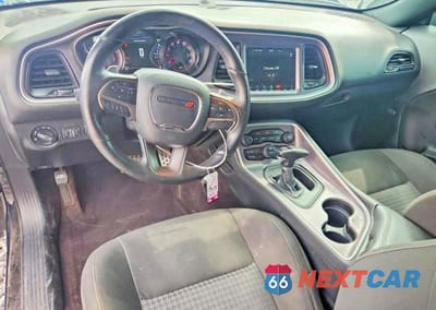 Zdjęcie 8 z 12 samochodu: 2019 DODGE CHALLENGER R/T VIN:2C3CDZBT6KH521241 - miniatura