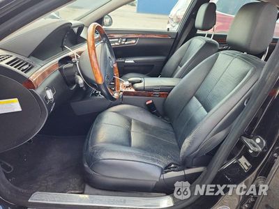 Zdjęcie 7 z 13 samochodu: 2008 MERCEDES-BENZ S 550 VIN:WDDNG71X38A219987 - miniatura