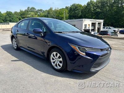 Czwarte zdjęcie samochodu z boku: 2025 TOYOTA COROLLA LE VIN:5YFB4MDE2SP290678 - miniatura