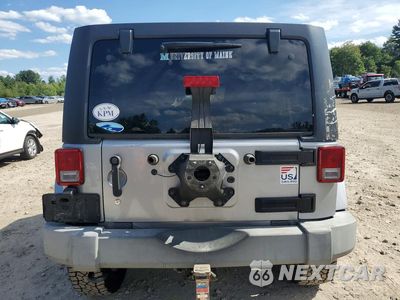 Zdjęcie 6 z 13 samochodu: 2015 JEEP WRANGLER UNLIMITED SAHARA VIN:1C4BJWEG8FL722340 - miniatura