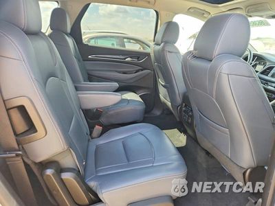 Zdjęcie 11 z 13 samochodu: 2019 BUICK ENCLAVE ESSENCE VIN:5GAEVAKW3KJ195038 - miniatura