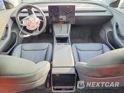Zdjęcie 8 z 12 samochodu: 2024 TESLA MODEL 3 VIN:5YJ3E1EA8RF855792 - miniatura