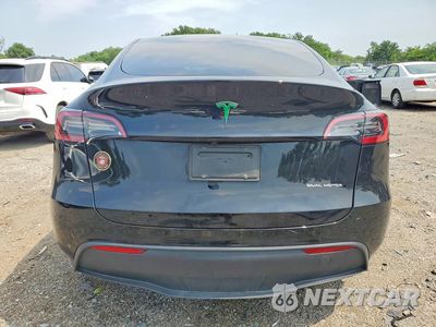Zdjęcie 6 z 12 samochodu: 2025 TESLA MODEL Y VIN:7SAYGDEE2SF291800 - miniatura