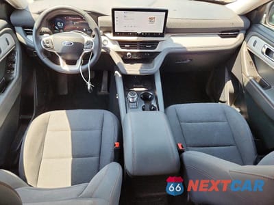 Zdjęcie 8 z 13 samochodu: 2025 FORD EXPLORER ACTIVE VIN:1FMUK8DH0SGC15670 - miniatura