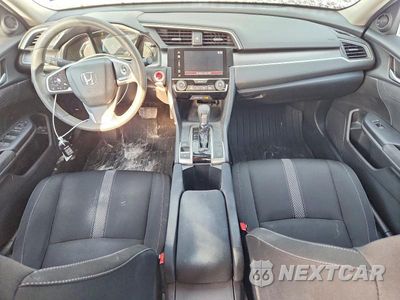 Zdjęcie 8 z 12 samochodu: 2017 HONDA CIVIC VIN:19XFC2F7XHE076524 - miniatura
