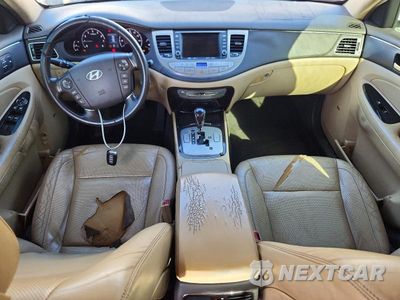 Zdjęcie 8 z 12 samochodu: 2011 HYUNDAI GENESIS 3.8L VIN:KMHGC4DE9BU132183 - miniatura