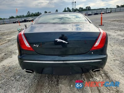 Zdjęcie 6 z 12 samochodu: 2011 JAGUAR XJ VIN:SAJWA1CB8BLV12621 - miniatura
