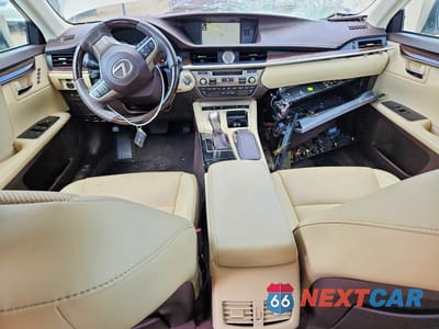Zdjęcie 8 z 12 samochodu: 2018 LEXUS ES 350 VIN:58ABK1GG8JU108148 - miniatura