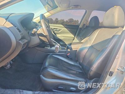 Zdjęcie 7 z 12 samochodu: 2018 NISSAN ALTIMA 2.5 SL VIN:1N4AL3APXJC283103 - miniatura