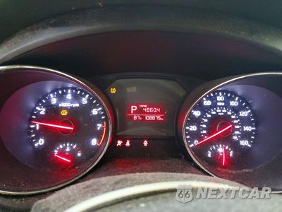 Zdjęcie 9 z 14 samochodu: 2016 KIA SEDONA L VIN:KNDMA5C14G6149728 - miniatura