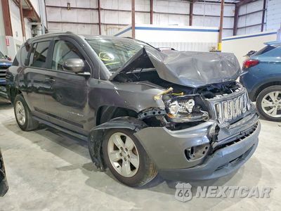 Czwarte zdjęcie samochodu z boku: 2016 JEEP COMPASS LATITUDE VIN:1C4NJCEB8GD543453 - miniatura