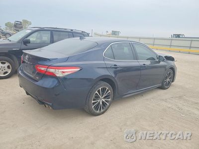 Trzecie zdjęcie samochodu z tyłu: 2019 TOYOTA CAMRY SE VIN:4T1B11HK8KU830315 - miniatura