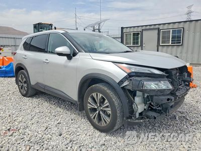Czwarte zdjęcie samochodu z boku: 2021 NISSAN ROGUE SV VIN:JN8AT3BA6MW008503 - miniatura