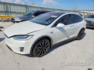 2017 TESLA MODEL X 5YJXCBE2XHF054155 - główne zdjęcie licytacji z USA - miniatura