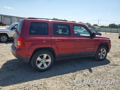 Trzecie zdjęcie samochodu z tyłu: 2012 JEEP PATRIOT LATITUDE VIN:1C4NJPFB4CD651584 - miniatura