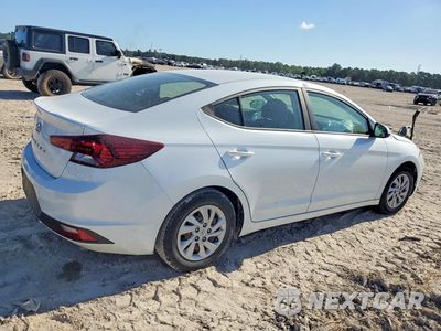 Trzecie zdjęcie samochodu z tyłu: 2019 HYUNDAI ELANTRA SE VIN:5NPD74LF4KH480862 - miniatura