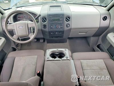 Zdjęcie 8 z 12 samochodu: 2006 FORD F150 VIN:1FTPX12566FA37861 - miniatura