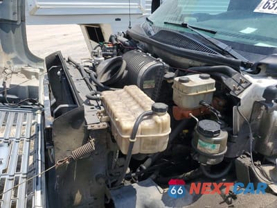 Zdjęcie 11 z 12 samochodu: 2005 GMC C5500 C5C042 VIN:1GDG5C1E65F904544 - miniatura