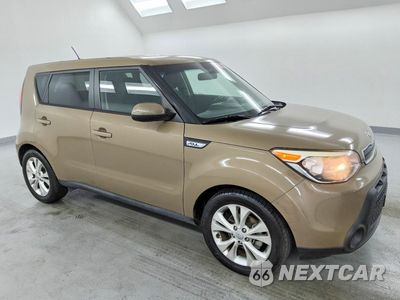 Czwarte zdjęcie samochodu z boku: 2015 KIA SOUL + VIN:KNDJP3A51F7118103 - miniatura