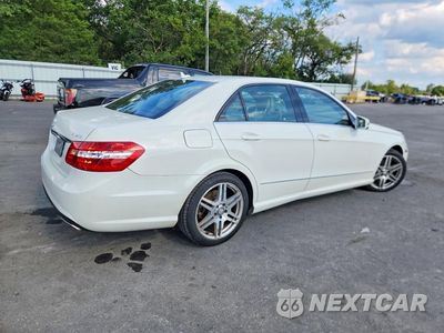 Trzecie zdjęcie samochodu z tyłu: 2010 MERCEDES-BENZ E 350 4MATIC VIN:WDDHF8HB3AA095628 - miniatura
