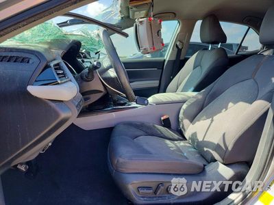 Zdjęcie 7 z 12 samochodu: 2020 TOYOTA CAMRY LE VIN:4T1C11AK1LU511404 - miniatura