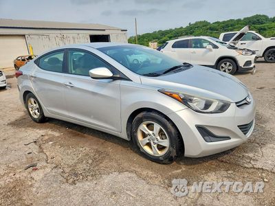 Czwarte zdjęcie samochodu z boku: 2015 HYUNDAI ELANTRA SE VIN:5NPDH4AE6FH602666 - miniatura