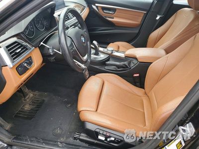Zdjęcie 7 z 12 samochodu: 2017 BMW 330 XI VIN:WBA8D9C36HA005921 - miniatura