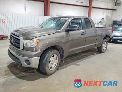 2011 TOYOTA TUNDRA DOUBLE CAB SR5 5TFRM5F12BX020785 - główne zdjęcie licytacji z USA - miniatura