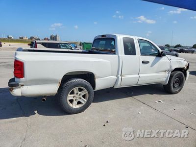 Trzecie zdjęcie samochodu z tyłu: 2011 DODGE DAKOTA SLT VIN:1D7RE3BK7BS701270 - miniatura