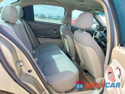Zdjęcie 10 z 12 samochodu: 2008 CHEVROLET MALIBU LS VIN:1G1ZS58F38F142108 - miniatura