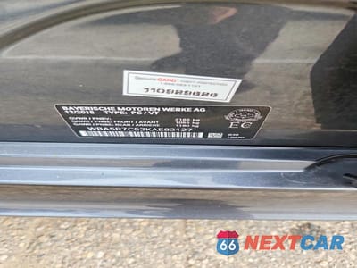 Zdjęcie 12 z 12 samochodu: 2019 BMW 330XI VIN:WBA5R7C52KAE83127 - miniatura