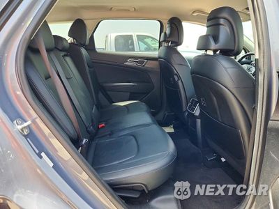 Zdjęcie 10 z 12 samochodu: 2023 KIA SPORTAGE EX VIN:5XYK33AF7PG105126 - miniatura