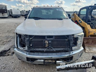 Piąte zdjęcie samochodu w środku: 2017 FORD F450 SUPER DUTY VIN:1FD0W4GT9HEF40558 - miniatura