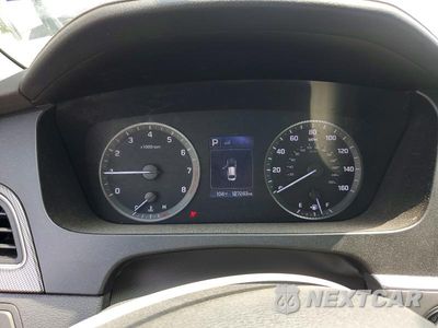 Zdjęcie 9 z 12 samochodu: 2016 HYUNDAI SONATA SPORT VIN:5NPE34AF9GH413216 - miniatura