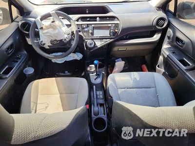 Zdjęcie 8 z 12 samochodu: 2015 TOYOTA PRIUS C ONE VIN:JTDKDTB33F1586833 - miniatura