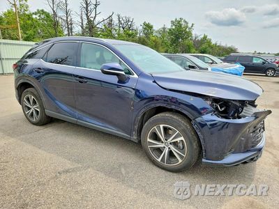 Czwarte zdjęcie samochodu z boku: 2024 LEXUS RX 350 PREMIUM VIN:2T2BAMCAXRC073683 - miniatura