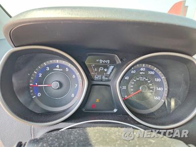 Zdjęcie 9 z 12 samochodu: 2015 HYUNDAI ELANTRA SE VIN:5NPDH4AE8FH567855 - miniatura