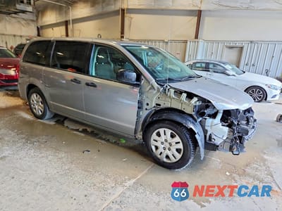 Czwarte zdjęcie samochodu z boku: 2019 DODGE GRAND CARAVAN SE VIN:2C4RDGBG5KR676290 - miniatura
