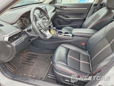Zdjęcie 7 z 13 samochodu: 2024 NISSAN ALTIMA SR VIN:1N4BL4CV4RN385275 - miniatura
