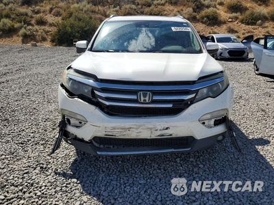 Piąte zdjęcie samochodu w środku: 2018 HONDA PILOT TOURING VIN:5FNYF6H96JB048841 - miniatura