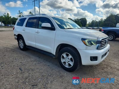 Czwarte zdjęcie samochodu z boku: 2019 TOYOTA SEQUOIA SR5 VIN:5TDZY5G12KS072541 - miniatura