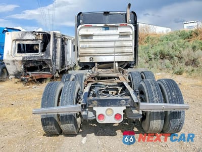 Zdjęcie 6 z 13 samochodu: 2014 FREIGHTLINER CASCADIA TRUCK CAB AND CHASSIS VIN:3AKJGLD66ESFP4558 - miniatura