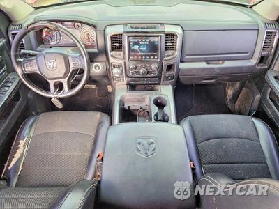 Zdjęcie 8 z 12 samochodu: 2018 RAM 1500 SPORT VIN:1C6RR7MT9JS167013 - miniatura