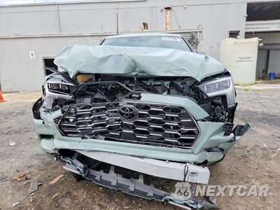Piąte zdjęcie samochodu w środku: 2026 TOYOTA SEQUOIA PLATINUM VIN:7SVAAABA9TX073110 - miniatura