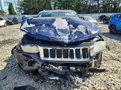 Piąte zdjęcie samochodu w środku: 2013 JEEP GRAND CHEROKEE LAREDO VIN:1C4RJFAG6DC630015 - miniatura